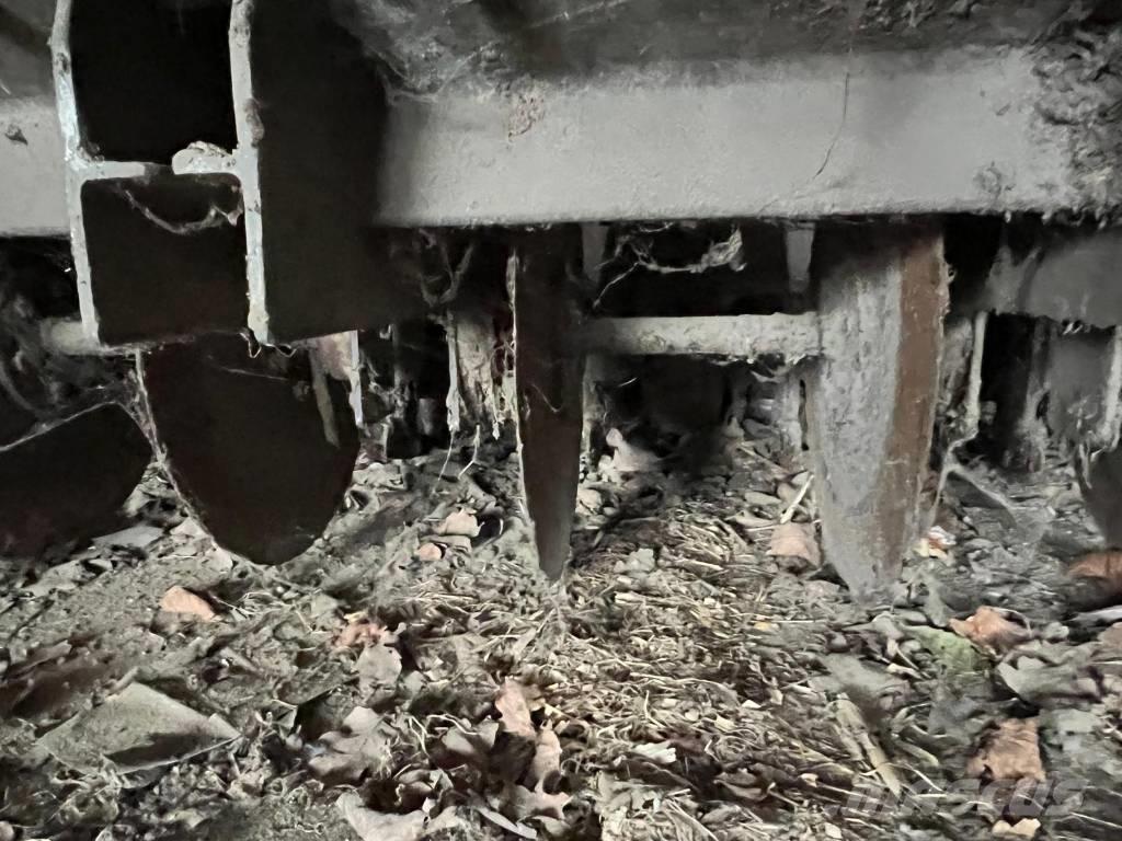  Roomeco Mesttank Διασκορπιστές λάσπης