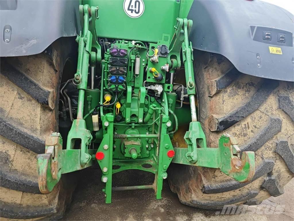 John Deere 8400R Τρακτέρ