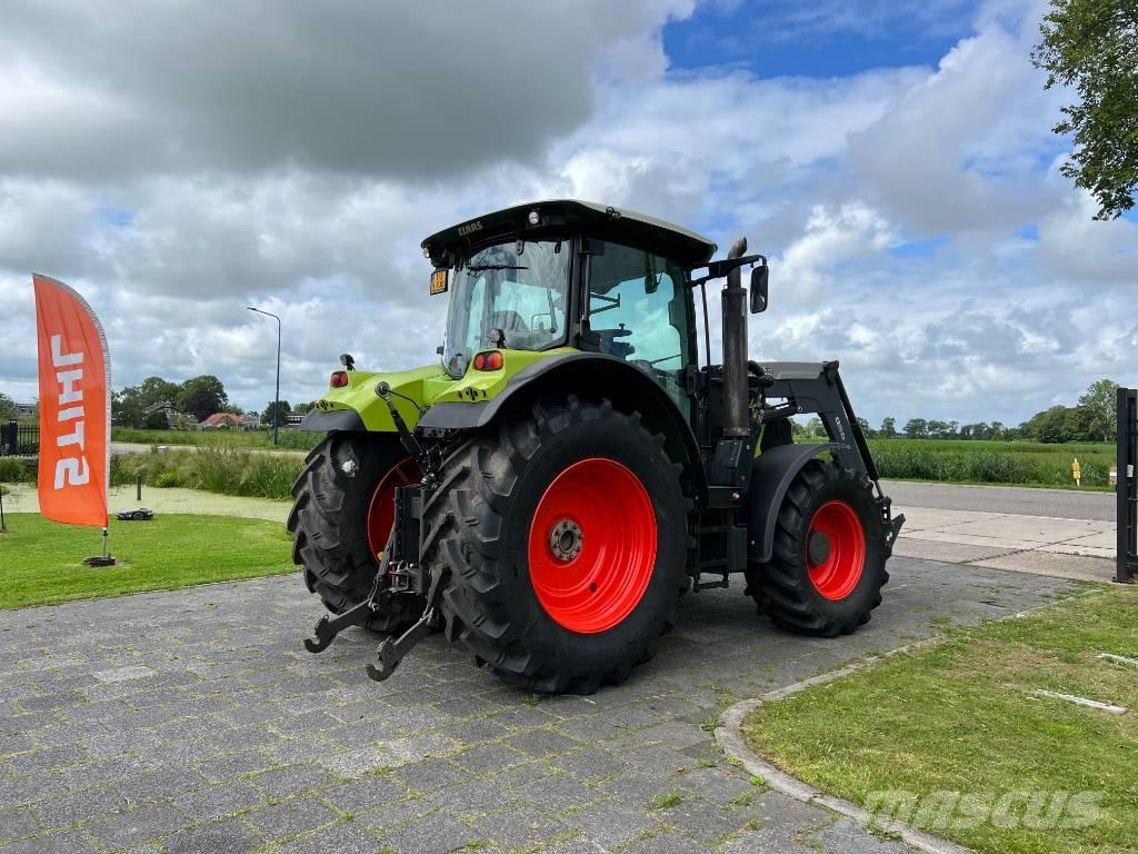 CLAAS Arion 530 CIS Τρακτέρ