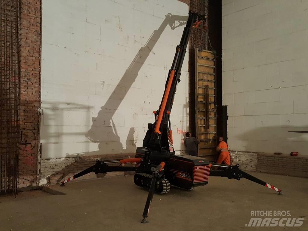 BG Lift M250 Γερανοί με ερπύστριες