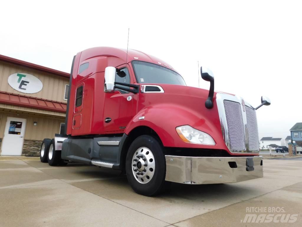 Kenworth T 680 Τράκτορες