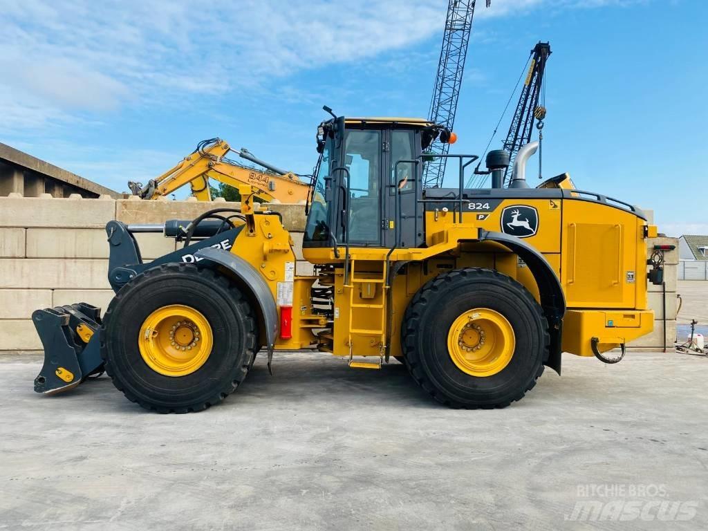 John Deere 824p Φορτωτές με λάστιχα (Τροχοφόροι)