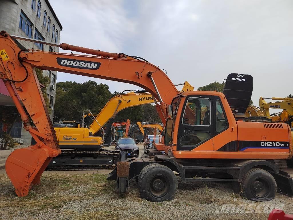 Doosan DH 210 W-7 Εκσκαφείς με τροχούς - λάστιχα