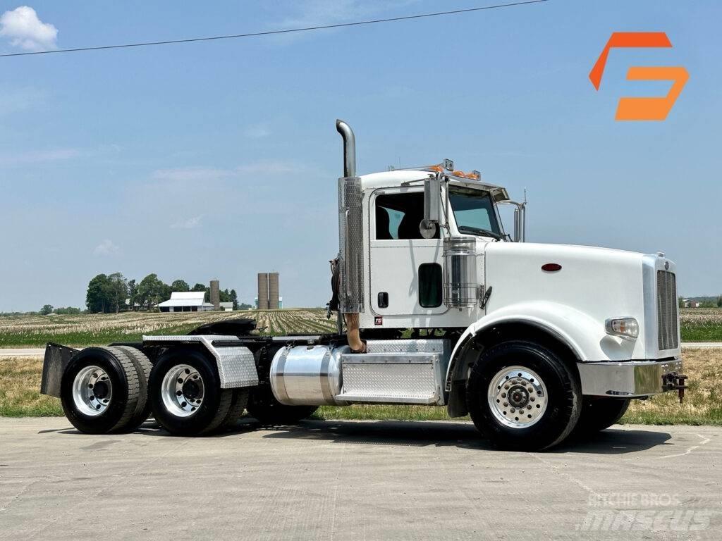 Peterbilt 367 Τράκτορες