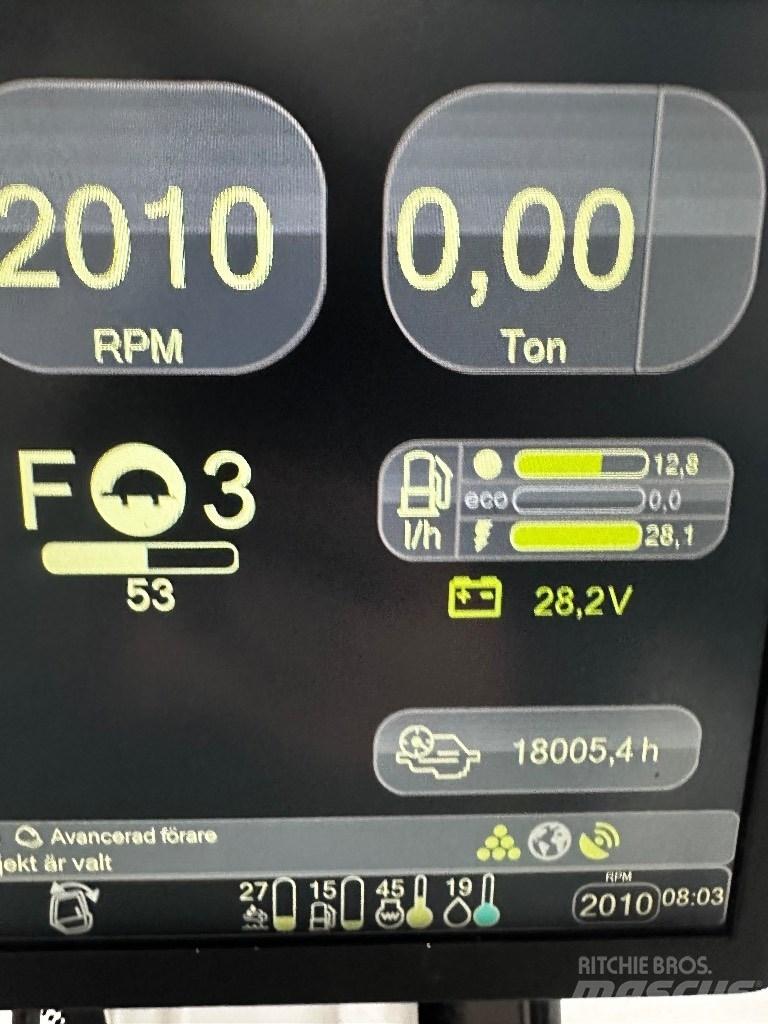 Komatsu 895 Μεταφορείς ξυλείας