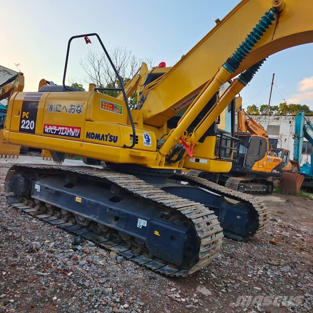 Komatsu PC 220 Εκσκαφείς με ερπύστριες