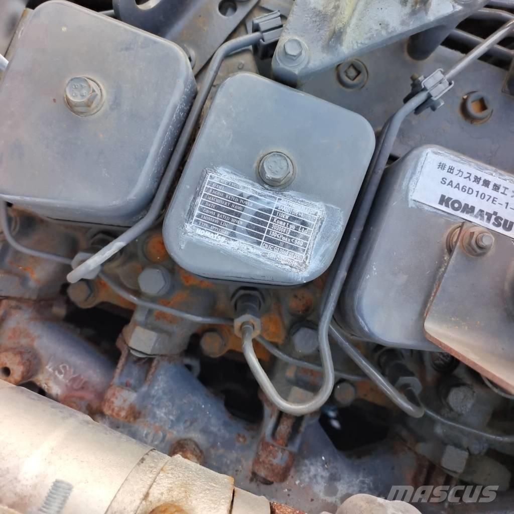 Komatsu PC 220 Εκσκαφείς με ερπύστριες