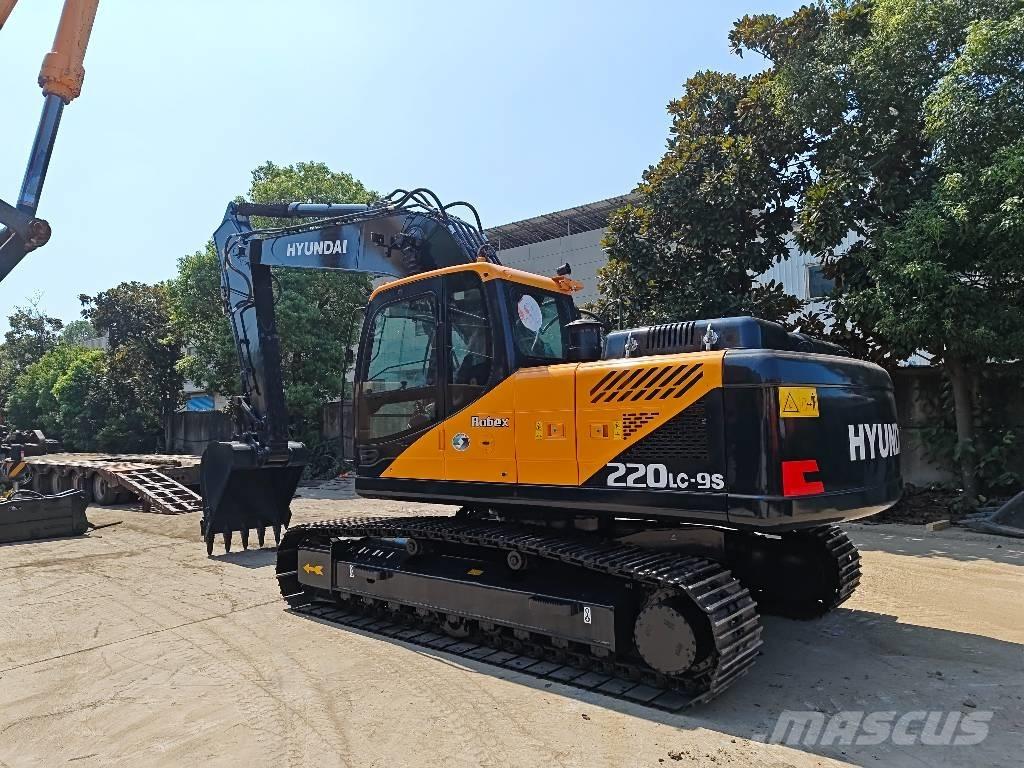 Hyundai R220LC-9S Εκσκαφείς με ερπύστριες