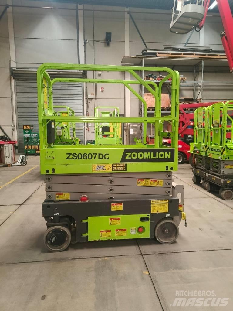 Zoomlion 0607DC Ανυψωτήρες ψαλιδωτής άρθρωσης