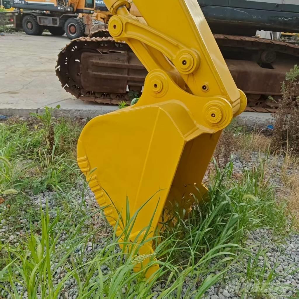 Komatsu PC 78 US Εκσκαφάκι (διαβολάκι) < 7t