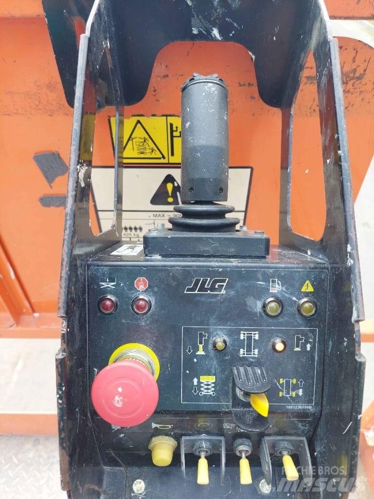 JLG 330 LRT Ανυψωτήρες ψαλιδωτής άρθρωσης