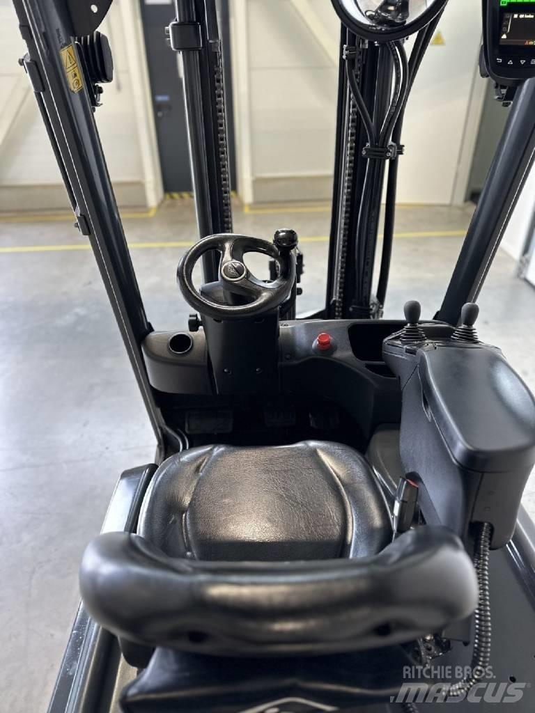 Linde E16H Ηλεκτρικά περονοφόρα ανυψωτικά κλαρκ