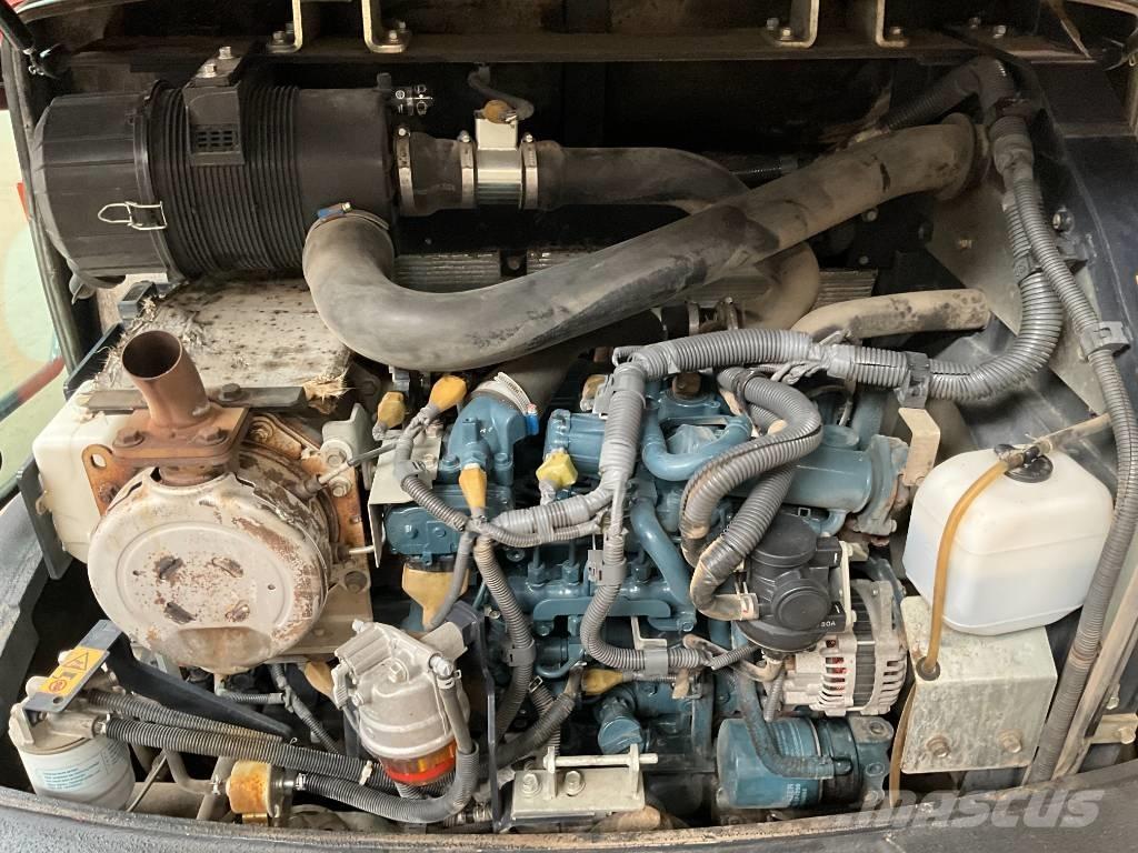 Kubota R 085 Φορτωτές με λάστιχα (Τροχοφόροι)