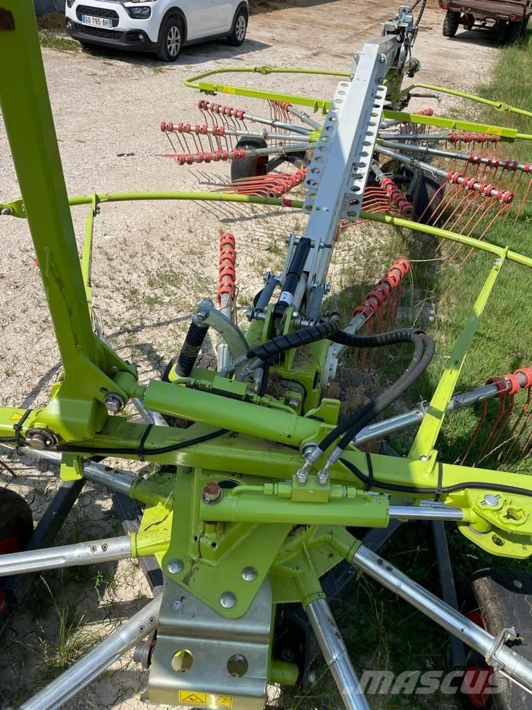 CLAAS Liner 700 Αναμοχλευτήρες