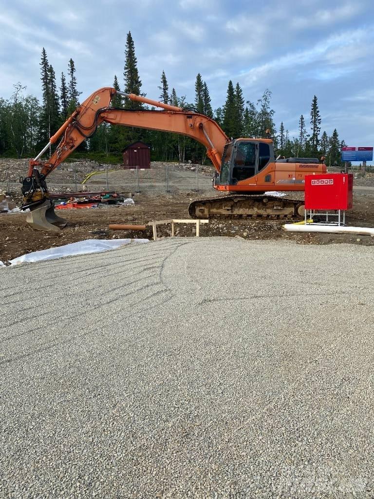 Doosan DX 255 Εκσκαφείς με ερπύστριες