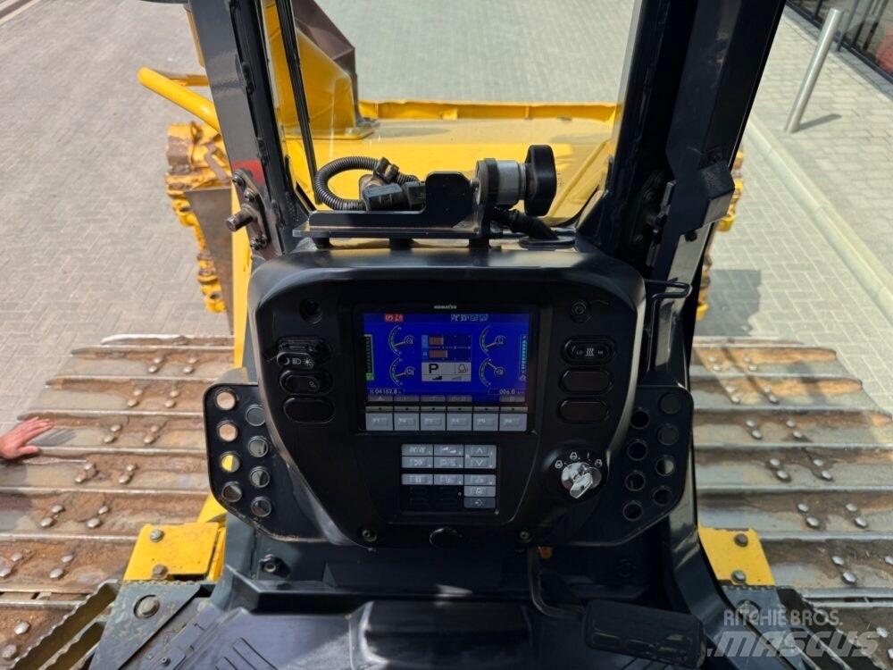 Komatsu D61PXi-24EO Μπουλντόζες με ερπύστριες