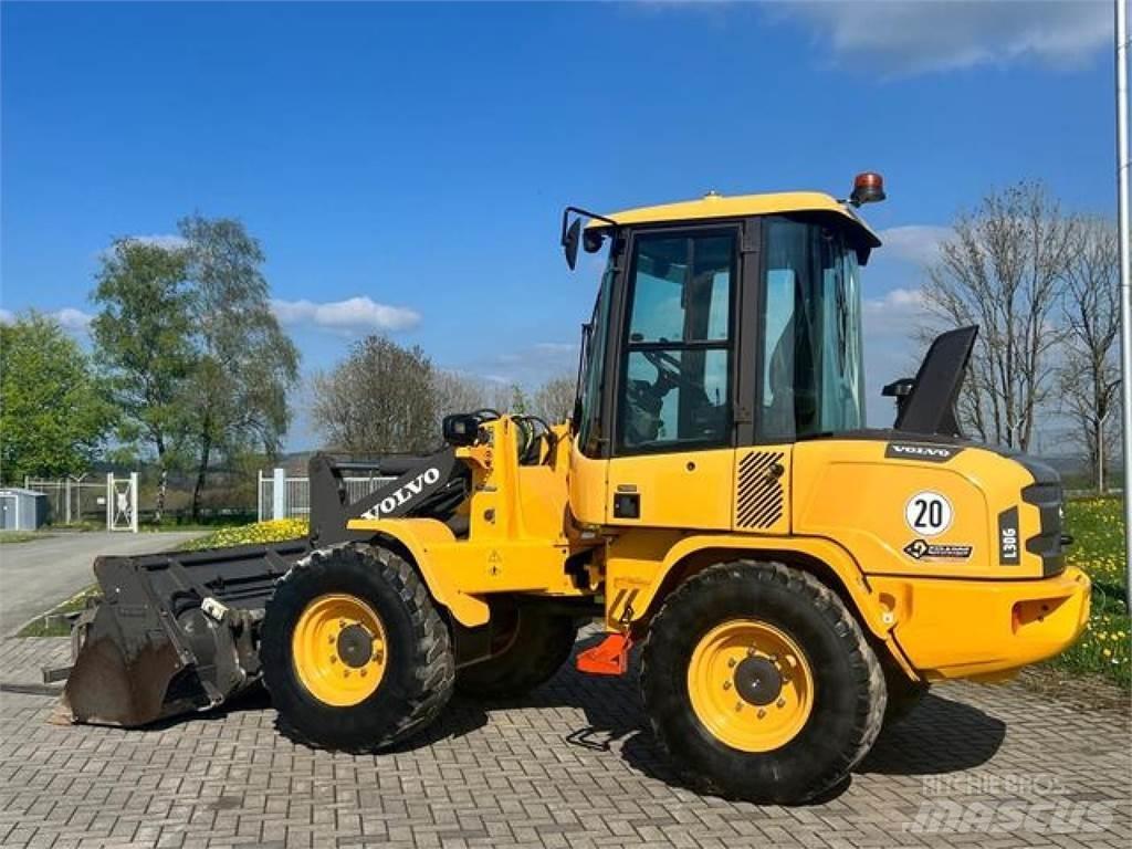 Volvo L30G Φορτωτές με λάστιχα (Τροχοφόροι)