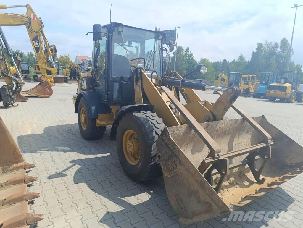 CAT 906 H Φορτωτές με λάστιχα (Τροχοφόροι)