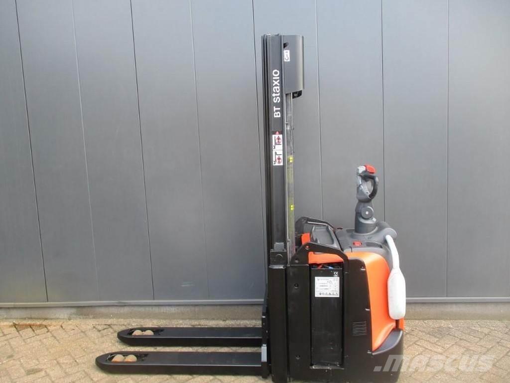 Toyota SPE 120L Παλετοφόρα πεζού χειριστή με ιστό