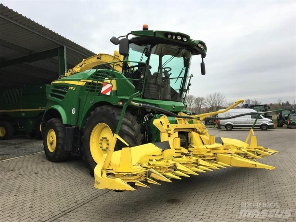 John Deere 8300i Μηχανές χορτονομής