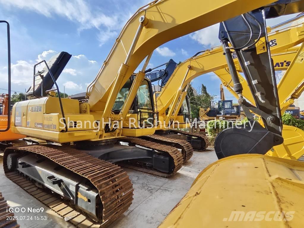 Komatsu 200-8 Εκσκαφείς με ερπύστριες