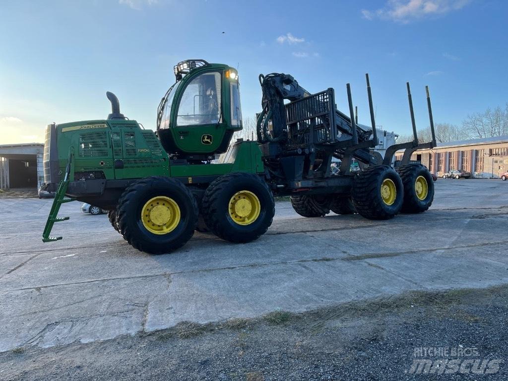 John Deere 1910G Μεταφορείς ξυλείας