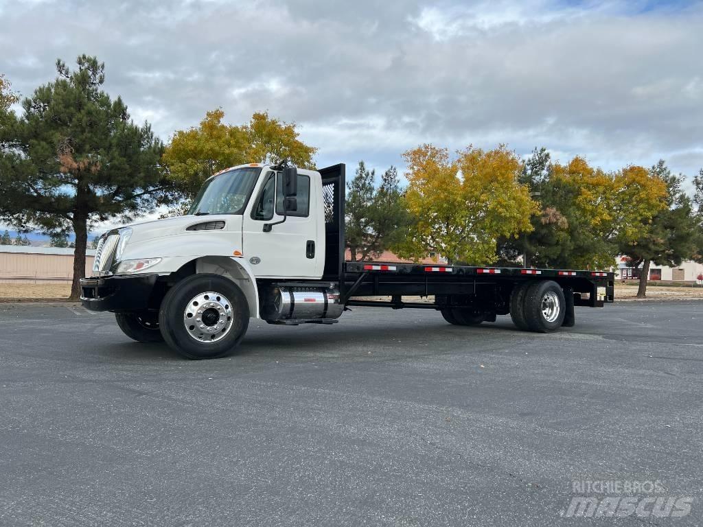 International 4300 Φορτηγά Kαρότσα με ανοιγόμενα πλαϊνά