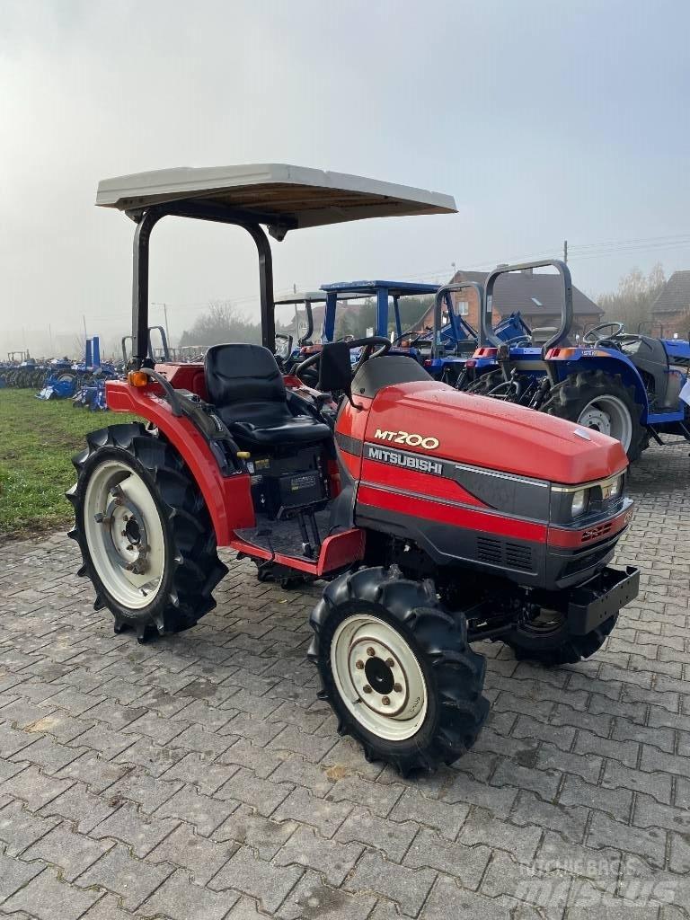Mitsubishi MT200 Τρακτέρ μικρών διαστάσεων