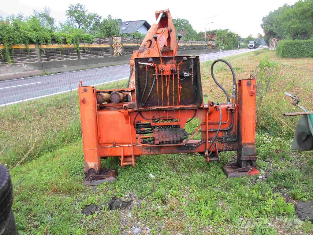 Schaeff HT 22 Κατασκευές - Άλλα