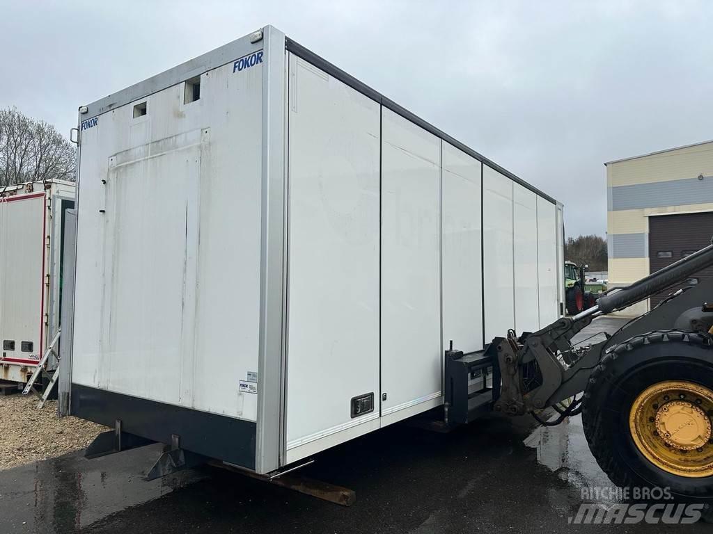 Box SIDE OPENING Με κινητό αμάξωμα