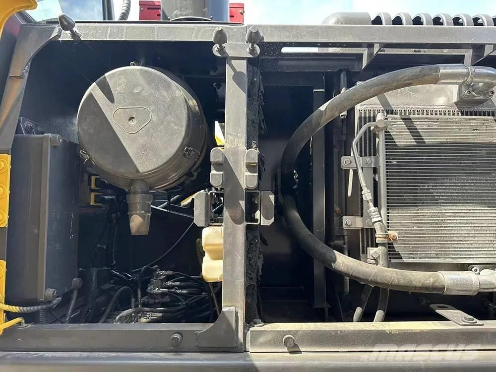 Volvo EC240D Εκσκαφείς με ερπύστριες