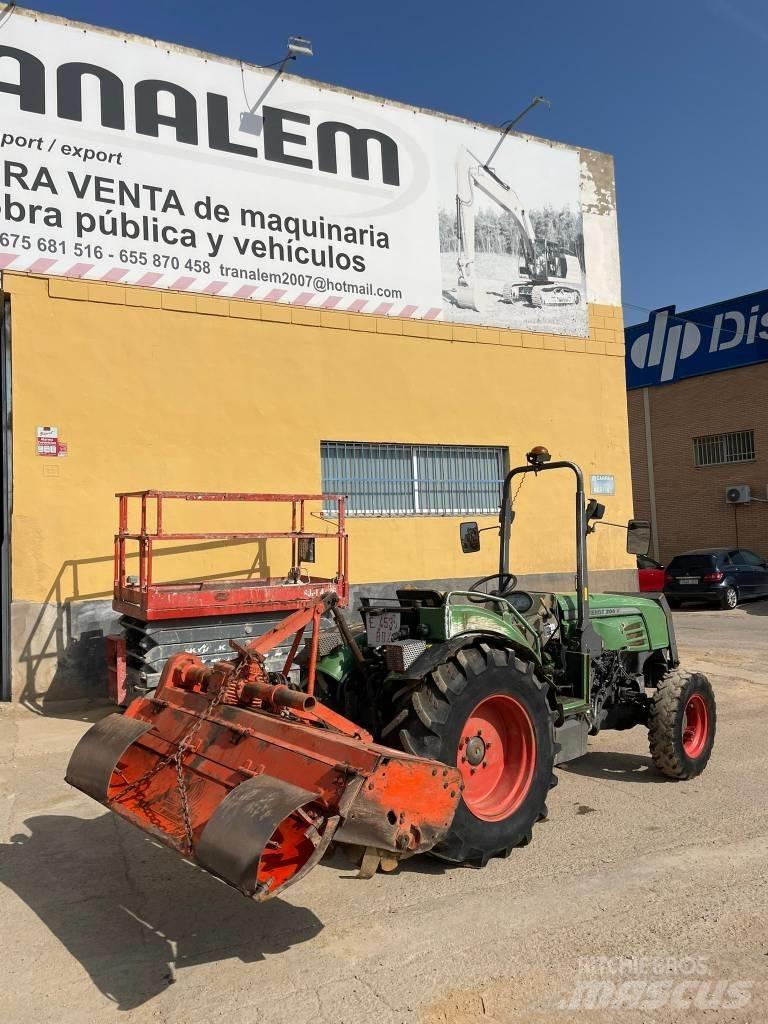 Fendt 208 S Τρακτέρ