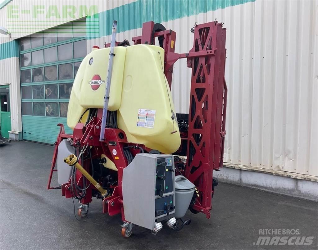 Hardi MEGA 1200 Ρυμουλκούμενα ψεκαστικά
