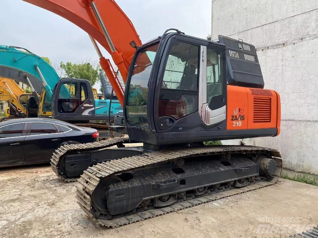Hitachi ZX 210 Εκσκαφείς με ερπύστριες