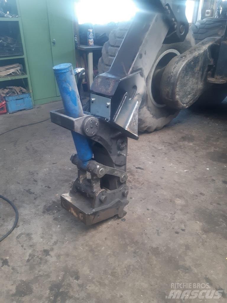 Valmet 921 Θεριζοαλωνιστικές μηχανές