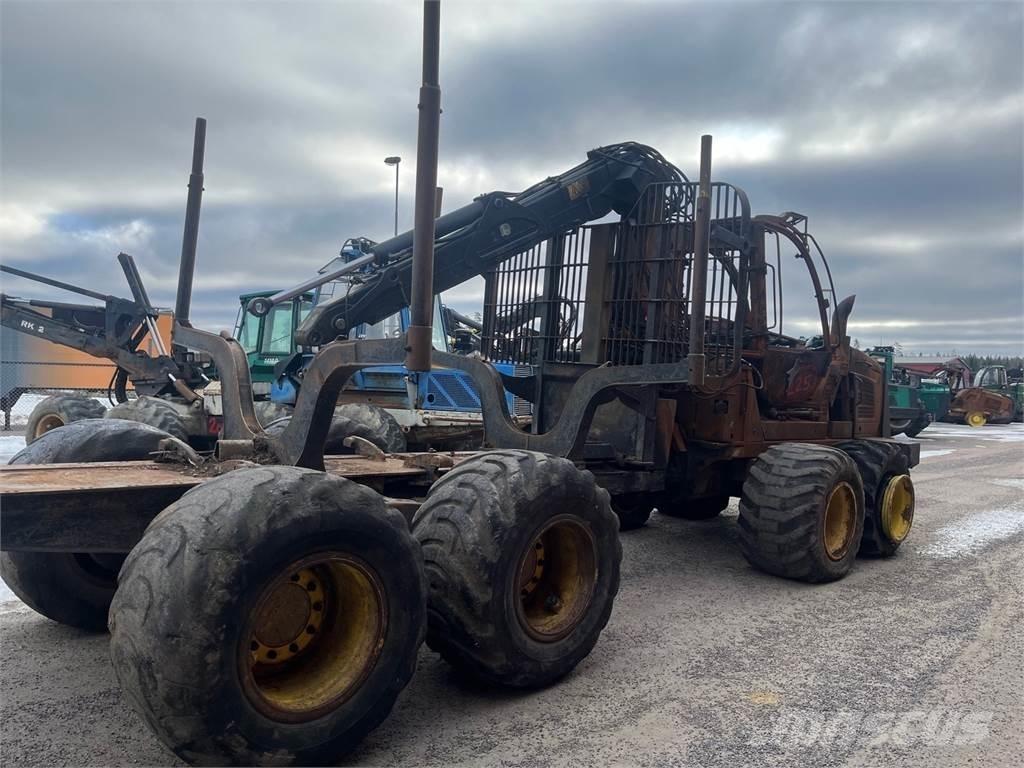 John Deere 1110E Μεταφορείς ξυλείας