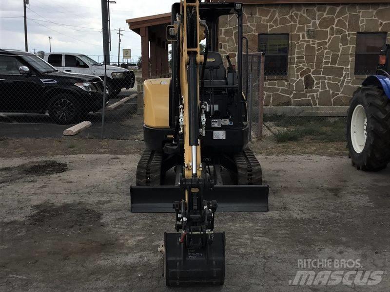 New Holland E30C Εκσκαφάκι (διαβολάκι) < 7t