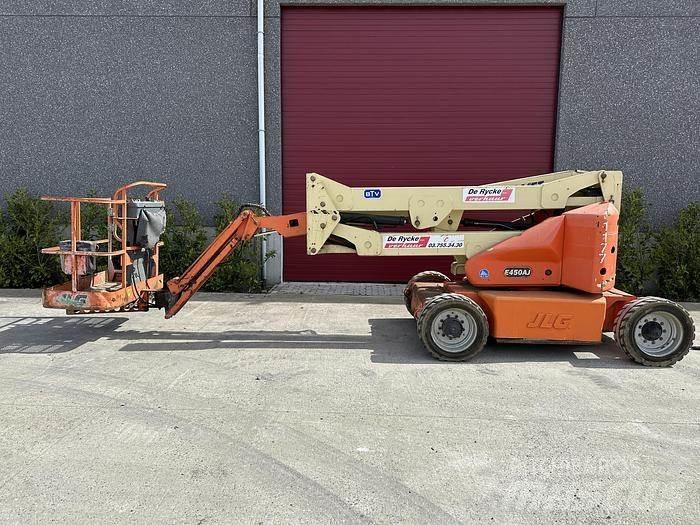JLG E450 Ανυψωτήρες με αρθρωτό βραχίονα
