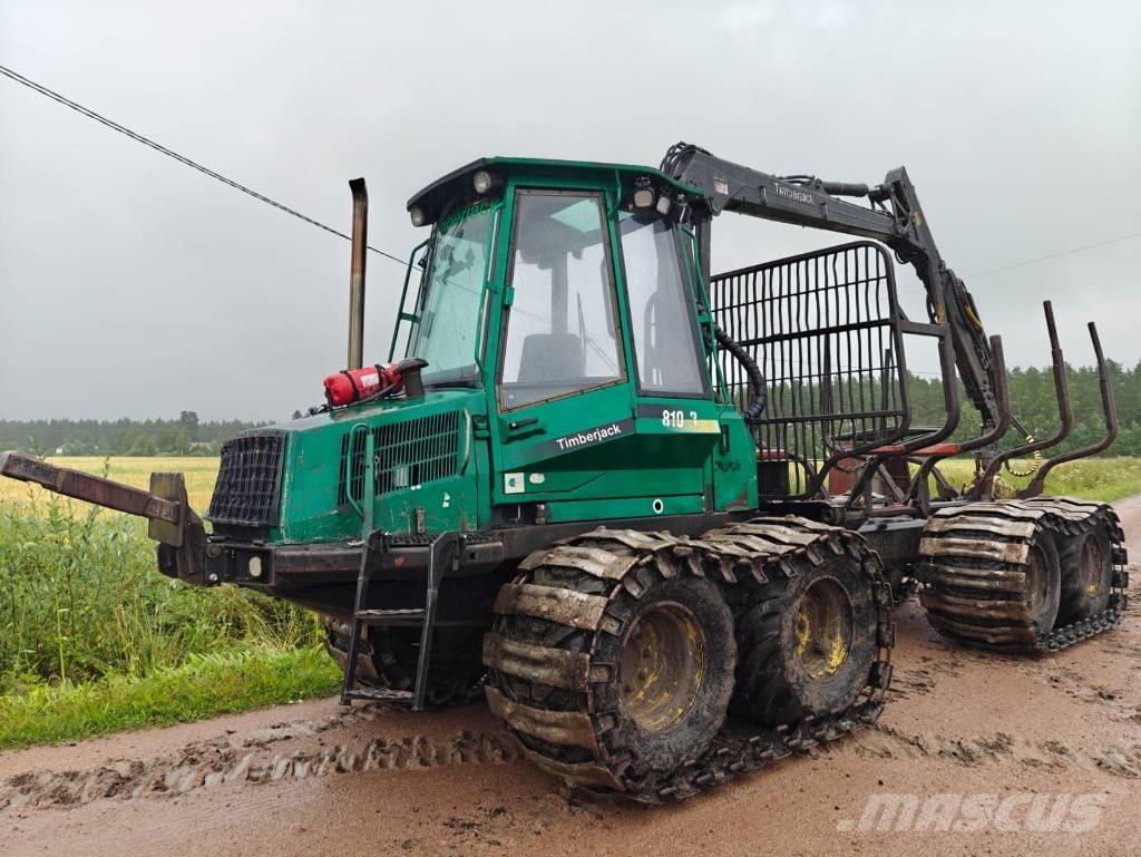 Timberjack 810 B Μεταφορείς ξυλείας