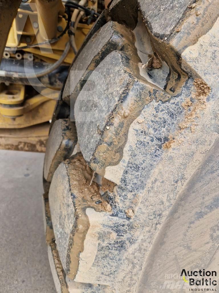 CAT 735C Σπαστό Dump Truck ADT