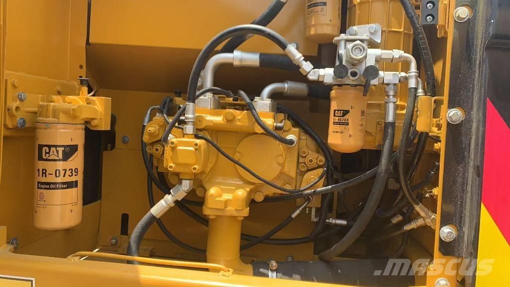 CAT 323 D L Εκσκαφείς με ερπύστριες