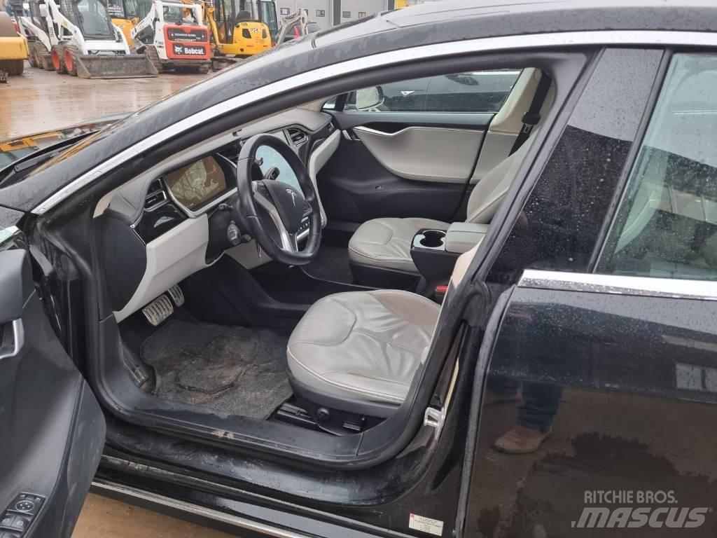 Tesla Model S P85D Αυτοκίνητα