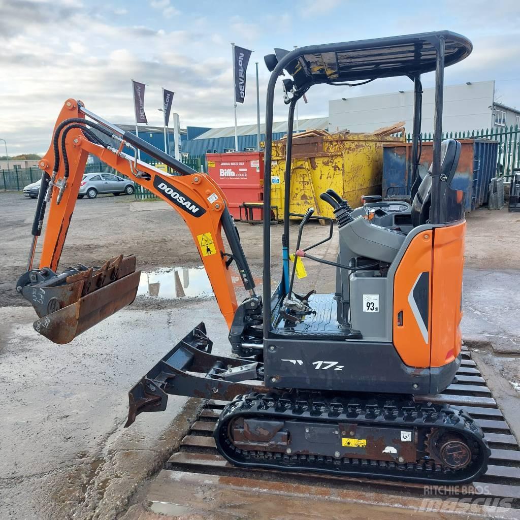 Doosan DX 17 Εκσκαφείς με τροχούς - λάστιχα