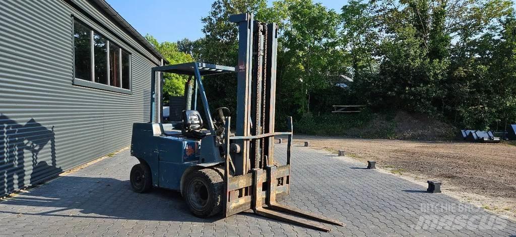 Clark 3 ton diesel Περονοφόρα ανυψωτικά κλαρκ - άλλα