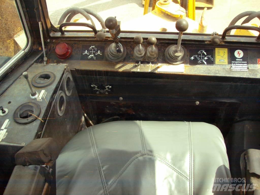 Hymas 900 T Εκσκαφείς Φορτωτές τύπου JCB