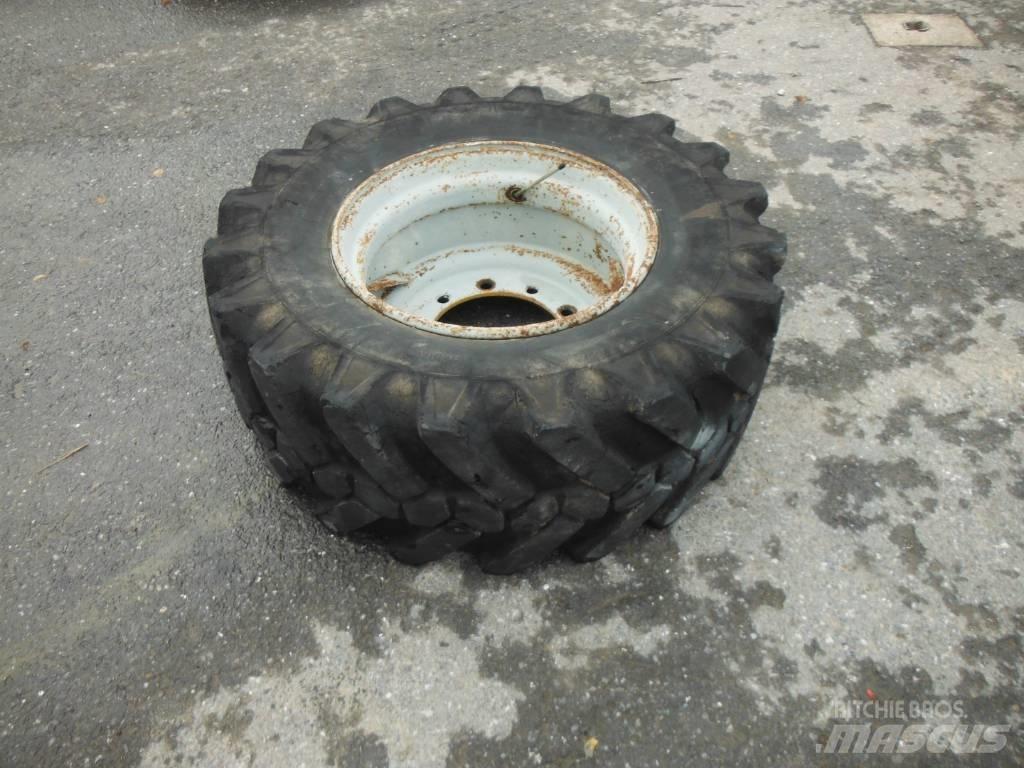 Michelin 15R22.5 Ελαστικά και ζάντες