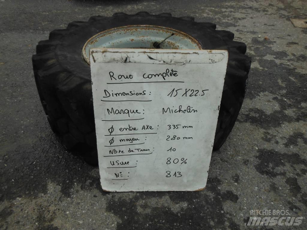 Michelin 15R22.5 Ελαστικά και ζάντες