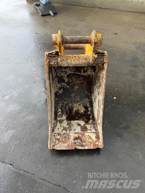 JCB 7-8 TON Εκσκαφείς