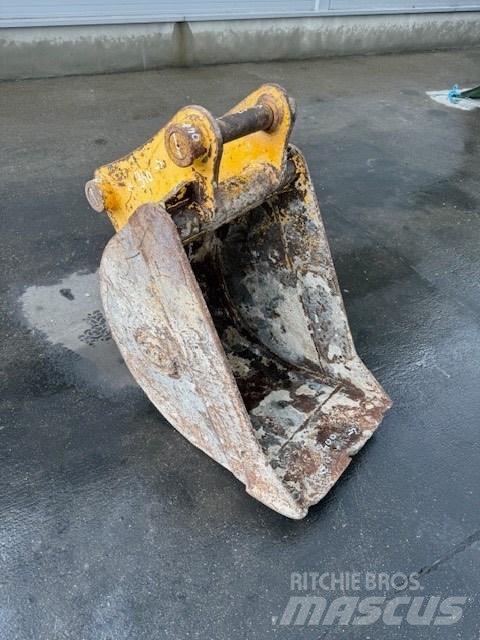 JCB 7-8 TON Εκσκαφείς