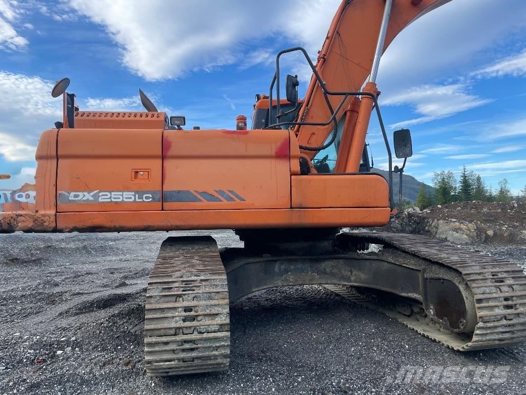Doosan DX 255 LC-3 Εκσκαφείς με ερπύστριες